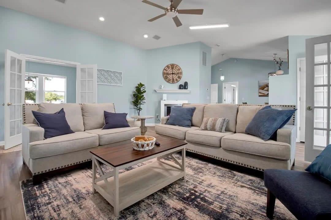 Surf City Serene Waterfront Vacation Home Eksteriør bilde