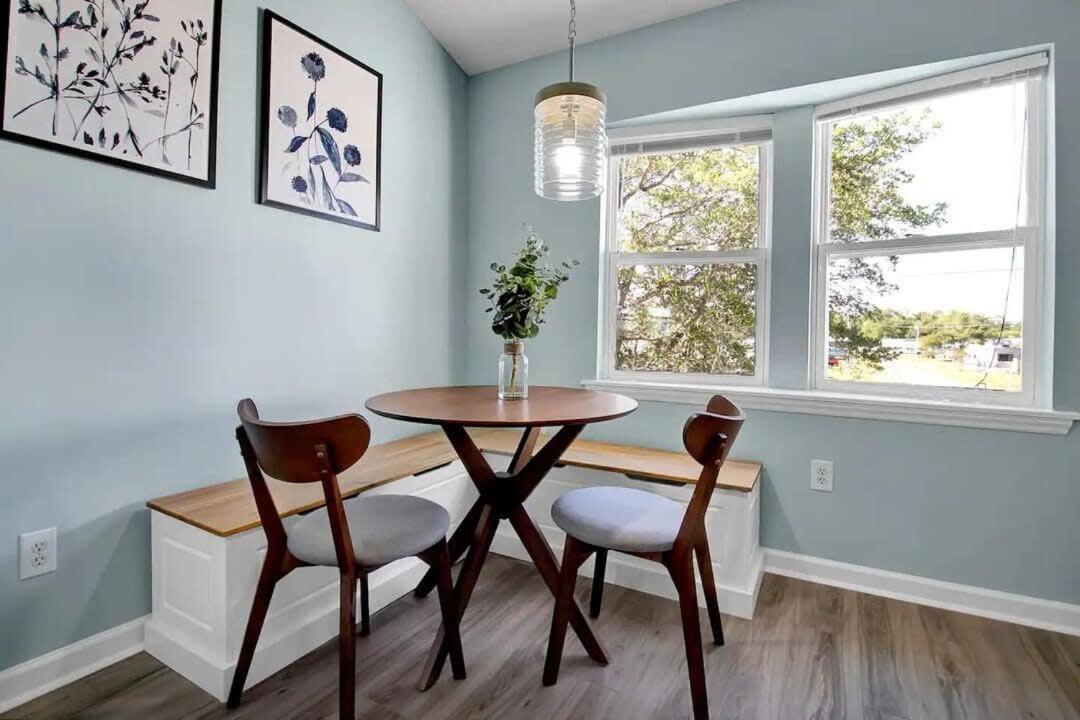 Surf City Serene Waterfront Vacation Home Eksteriør bilde