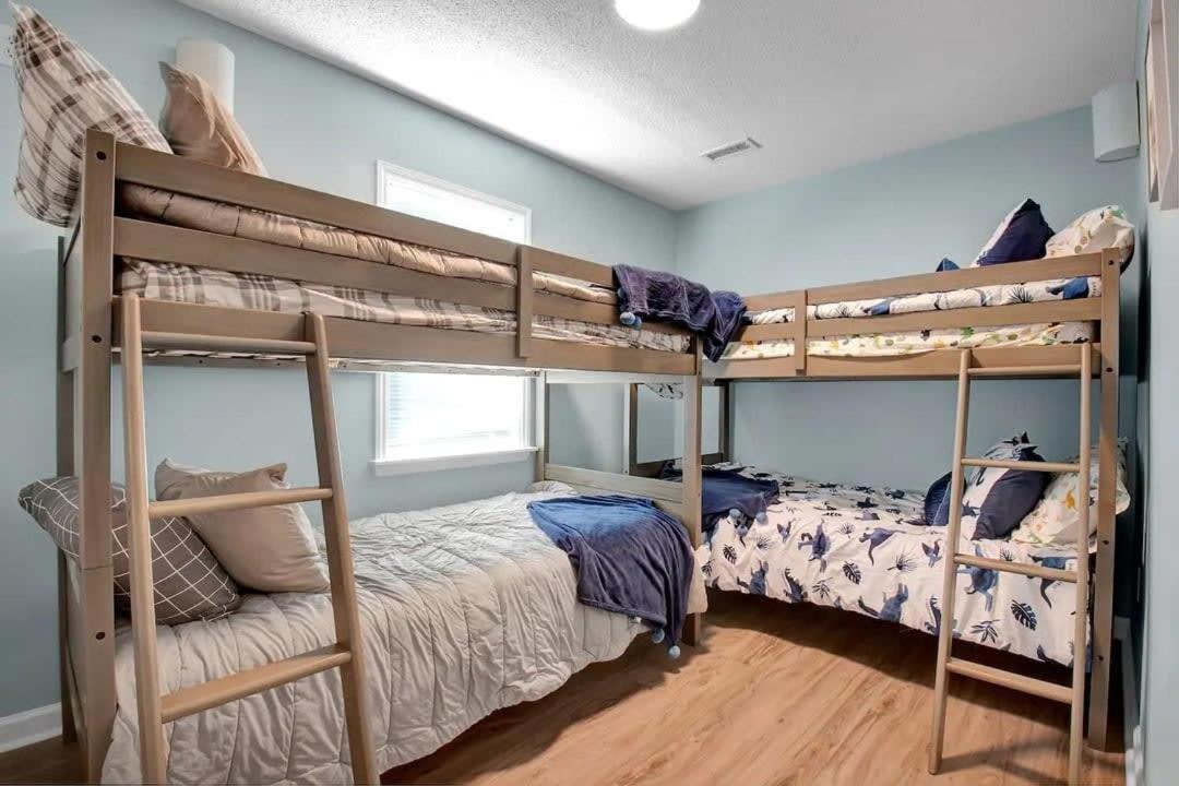 Surf City Serene Waterfront Vacation Home Eksteriør bilde