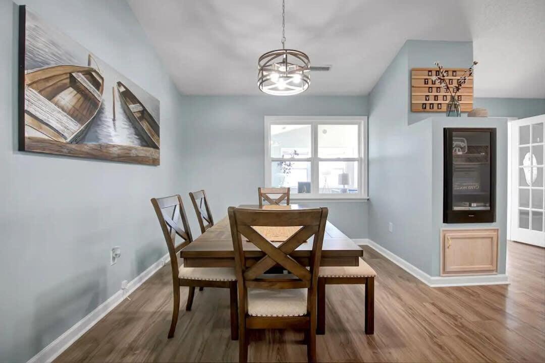 Surf City Serene Waterfront Vacation Home Eksteriør bilde