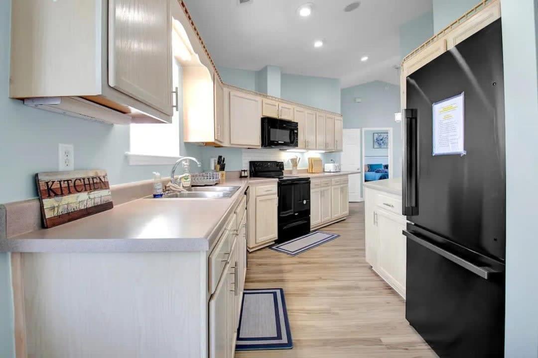 Surf City Serene Waterfront Vacation Home Eksteriør bilde